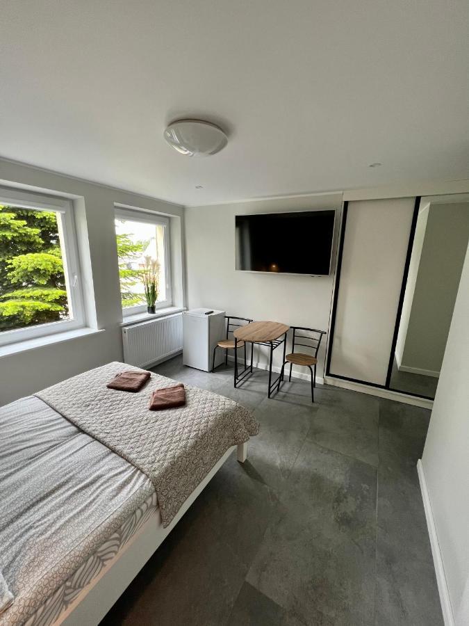 וובה Apartamenty Ostoja מראה חיצוני תמונה