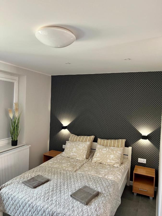 וובה Apartamenty Ostoja מראה חיצוני תמונה